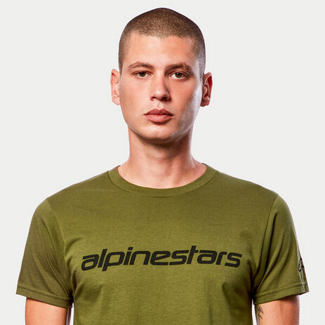 _Camiseta Alpinestars Linear Wordmark Verde/Negro | 1212-72020-6910-L-P | Greenland MX_